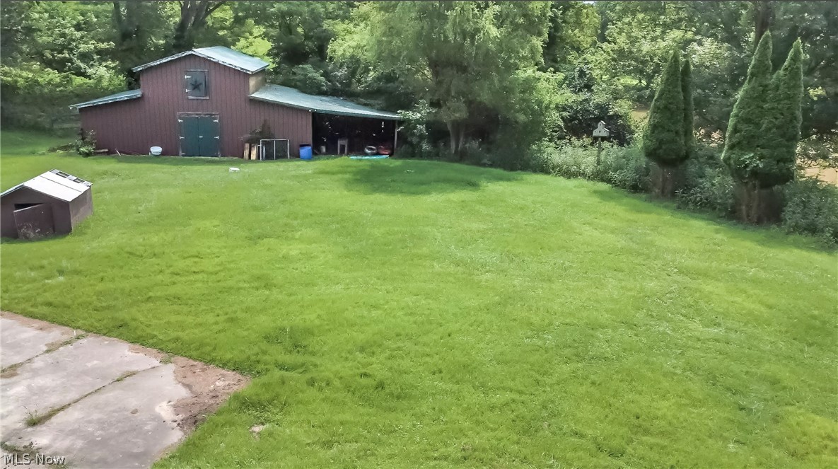 825 Hannaman Property Photo 25