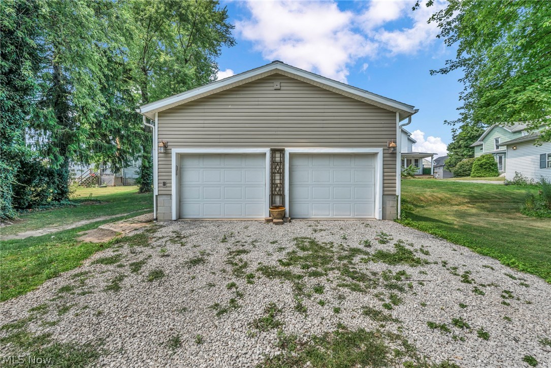308 Castalia Street Property Photo 13