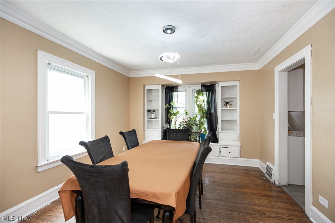 970 Whitby Road Property Photo 7