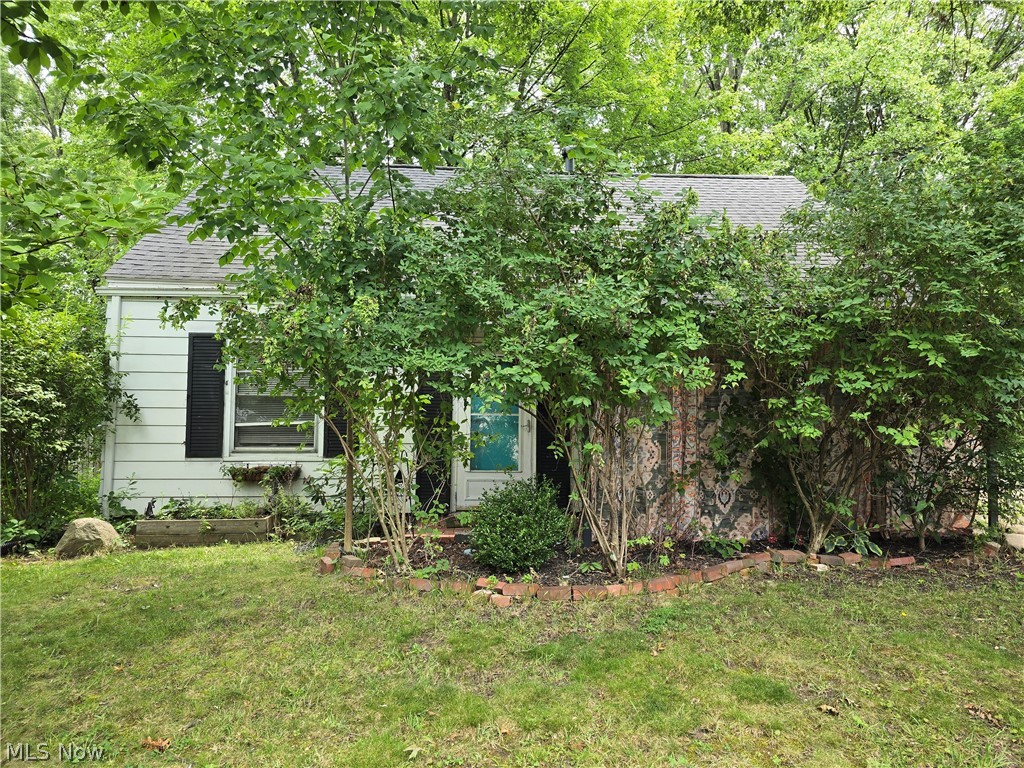 625 Edgewood Drive Property Photo 1