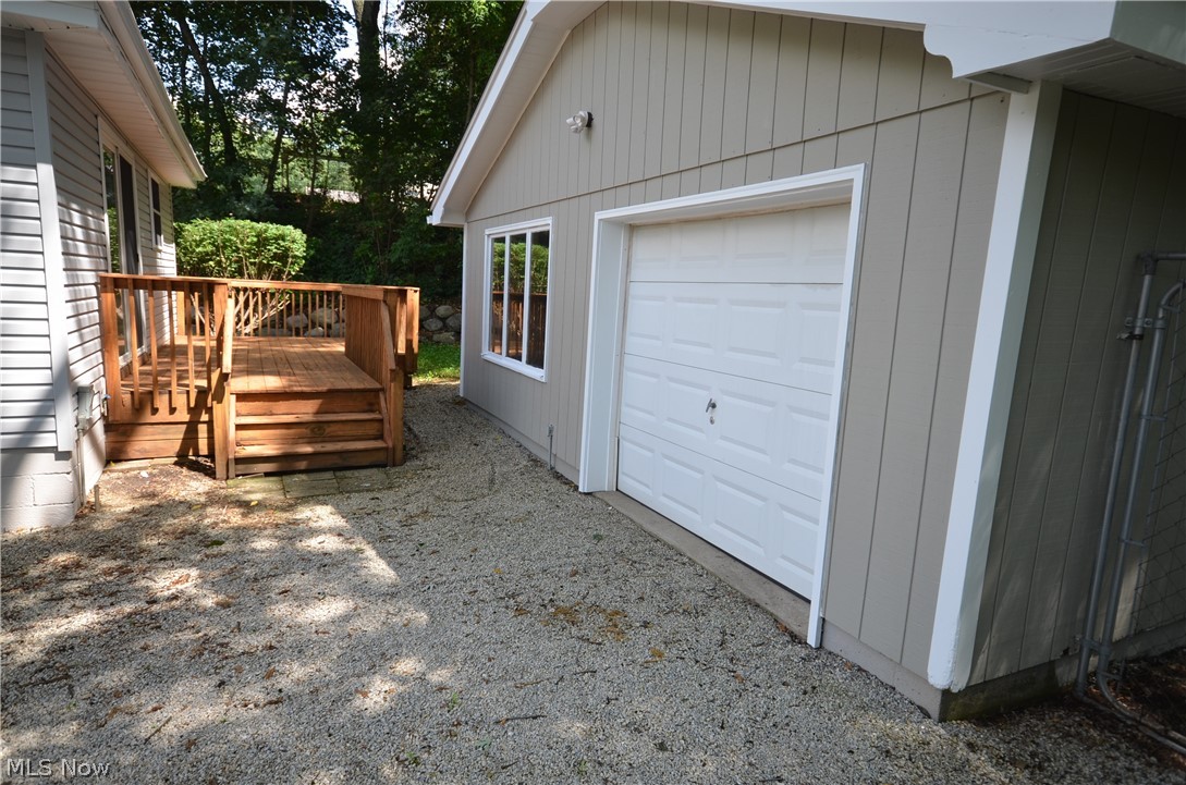 2910 Farmdale Road Property Photo 6