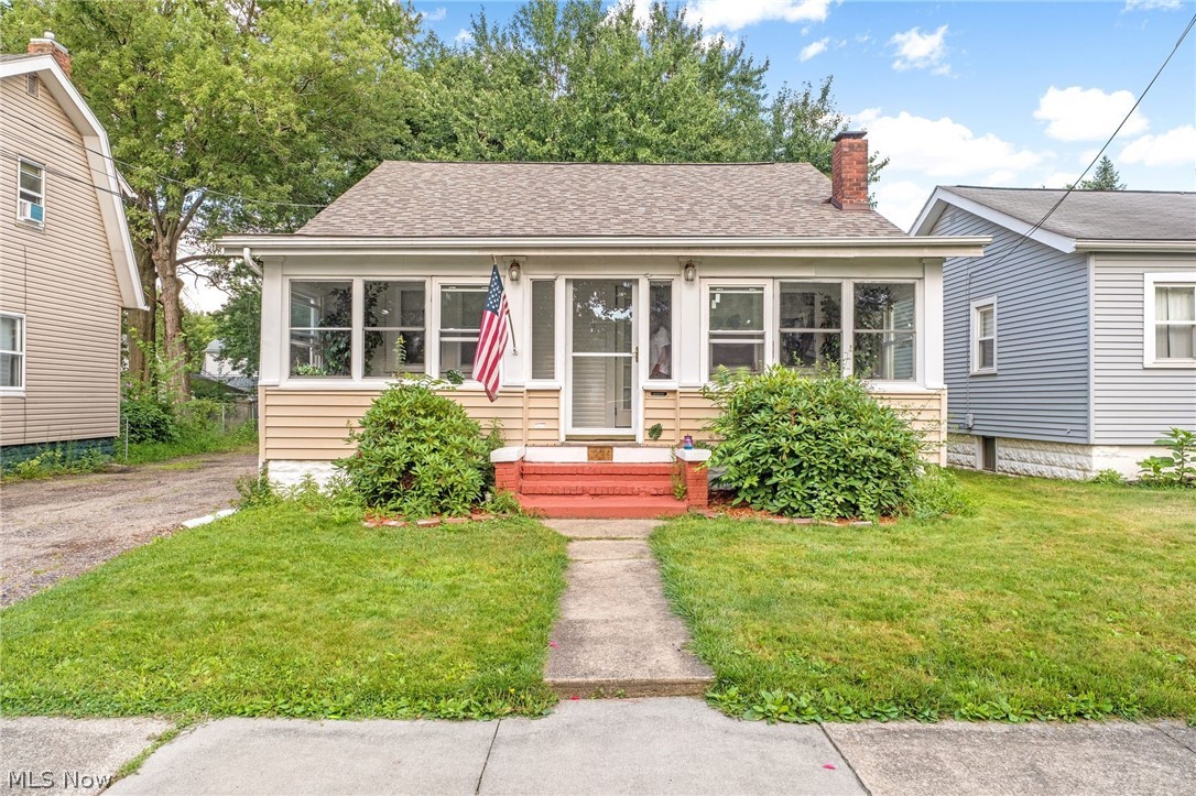 1228 Beardsley Street Property Photo 1