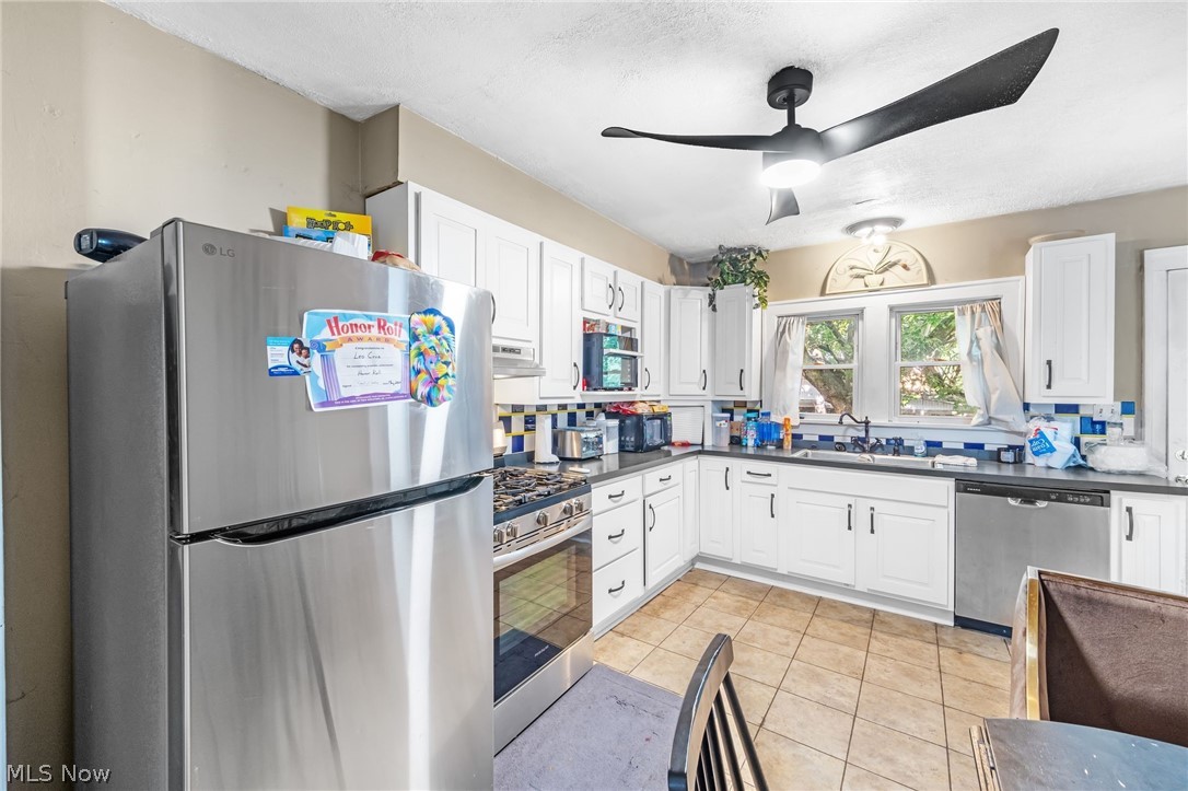 1228 Beardsley Street Property Photo 12