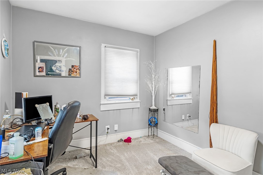 1228 Beardsley Street Property Photo 16