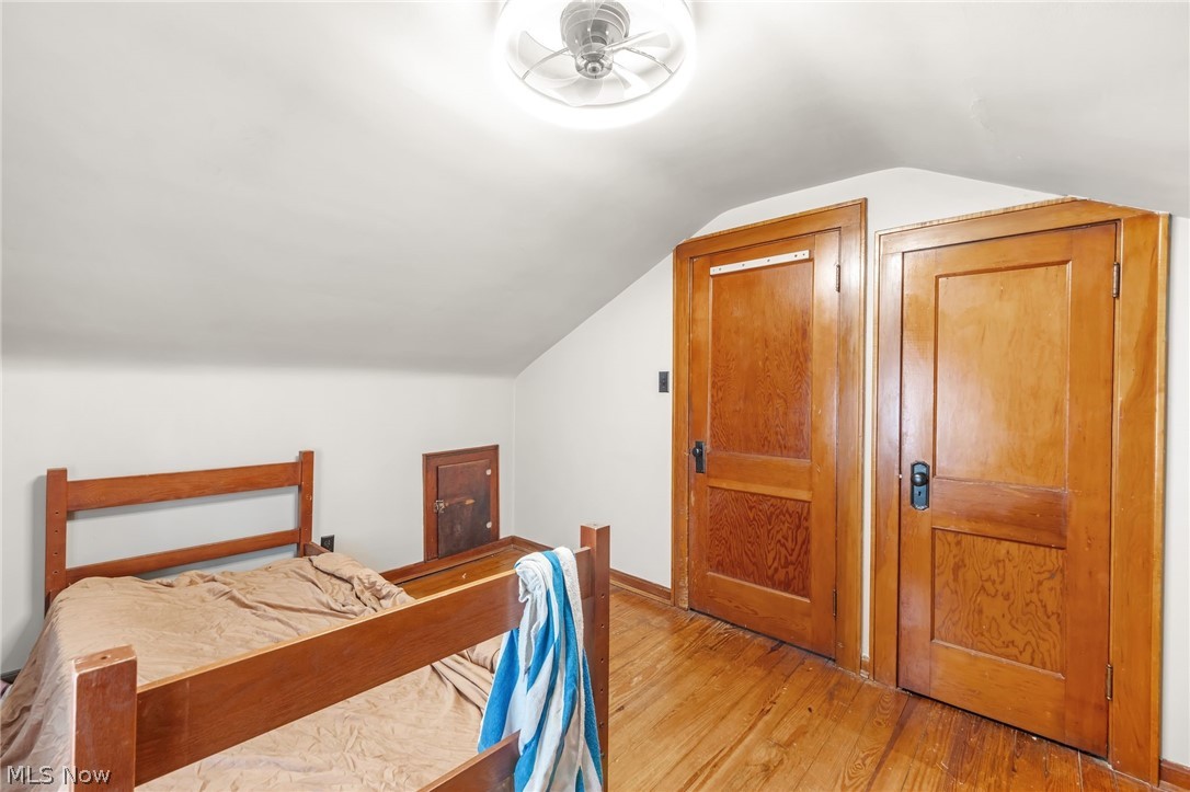 1228 Beardsley Street Property Photo 19