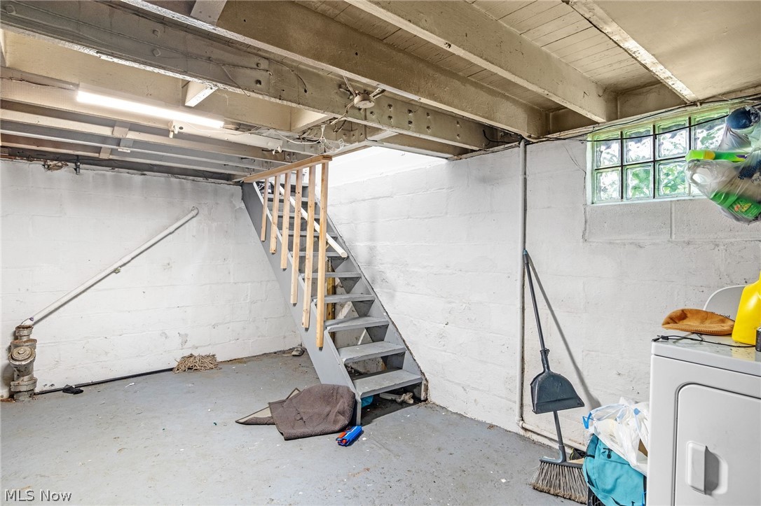 1228 Beardsley Street Property Photo 26