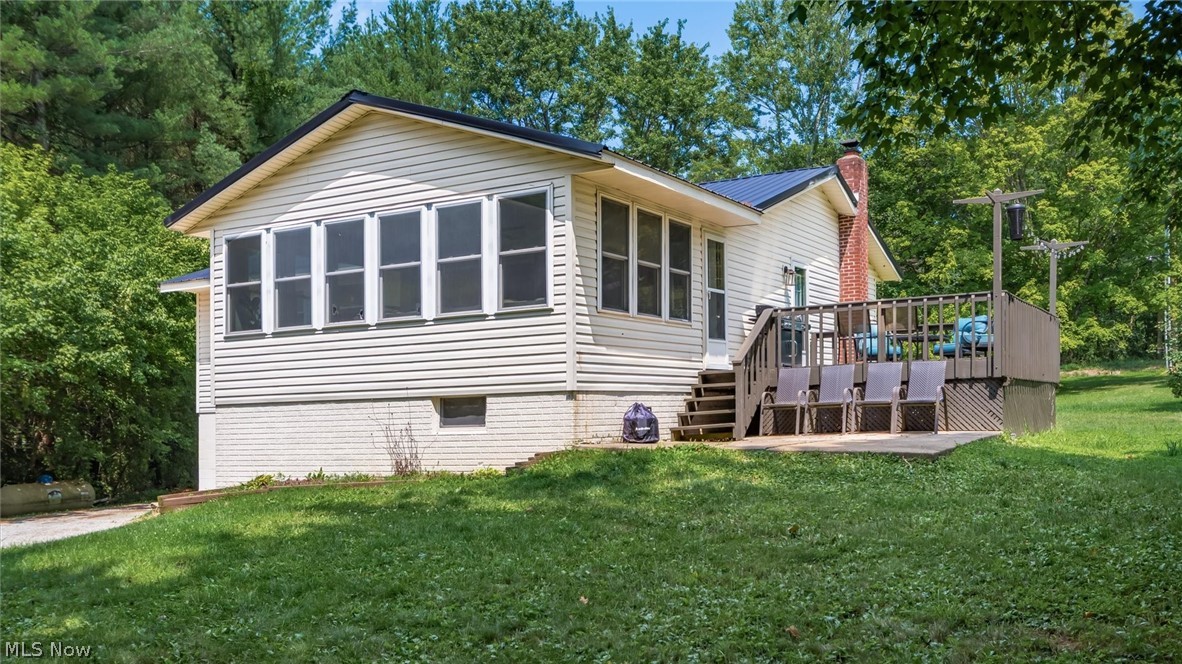 4280 Red Bud Road Property Photo 3