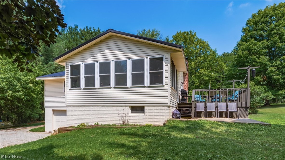 4280 Red Bud Road Property Photo 4