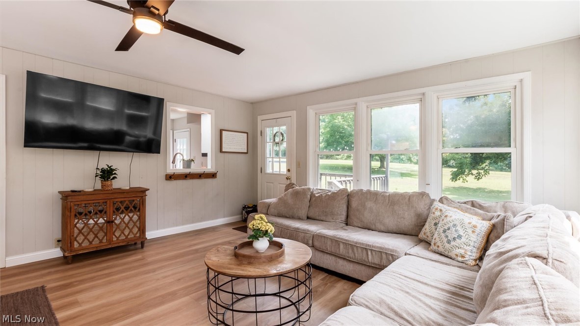 4280 Red Bud Road Property Photo 14