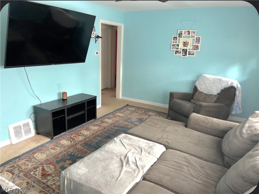 595 Bonnie Brae Avenue Ne Property Photo 6