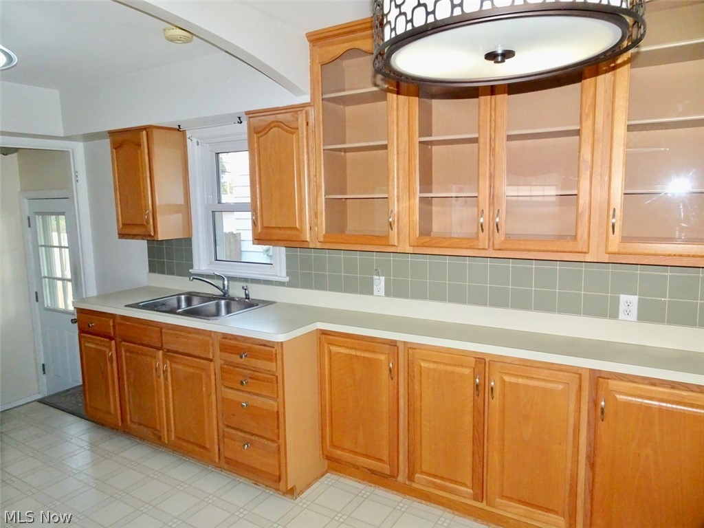 1610 Mayview Avenue Property Photo 11