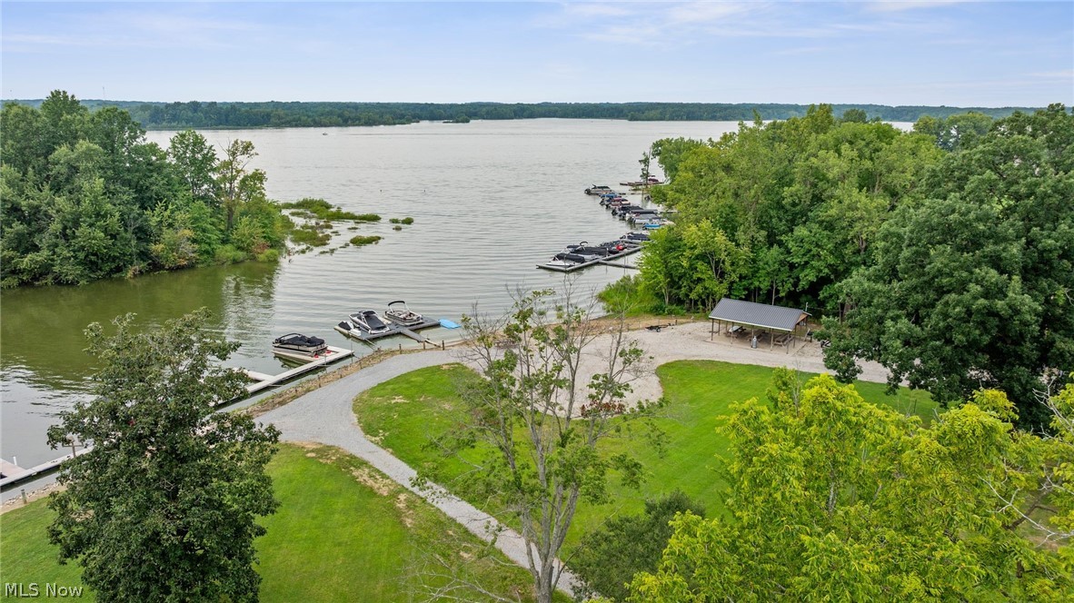 500 Bellview Drive Property Photo 11