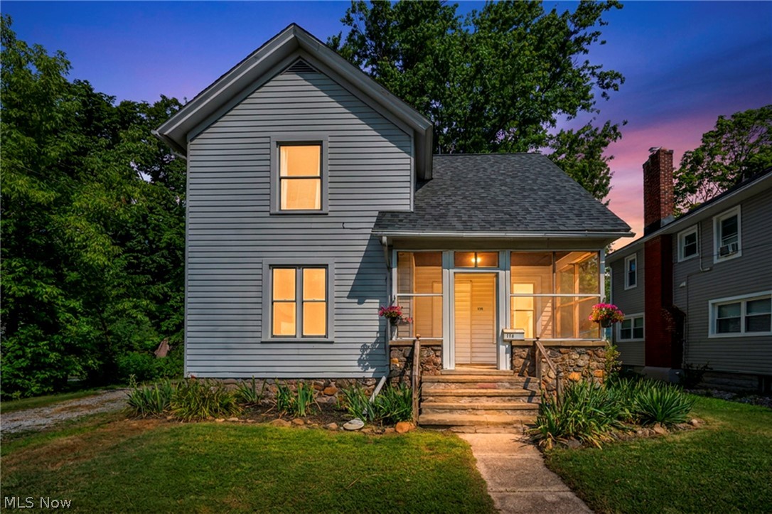 175 E Walnut Avenue