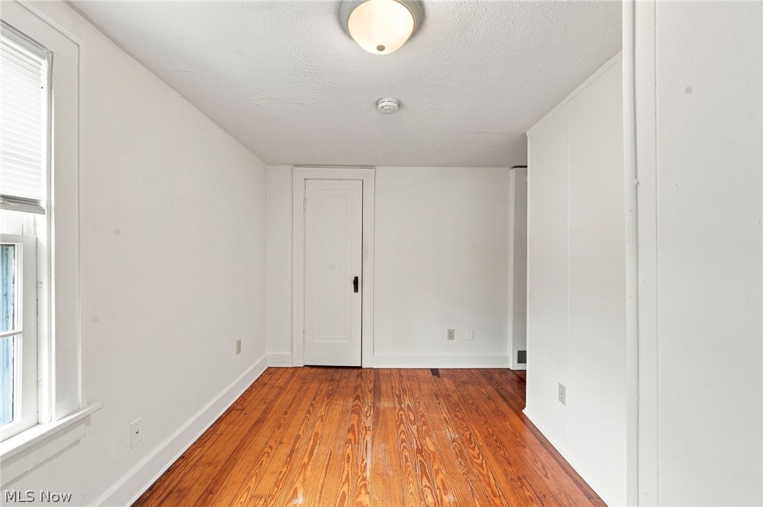 642 E Summit Street Property Photo 29