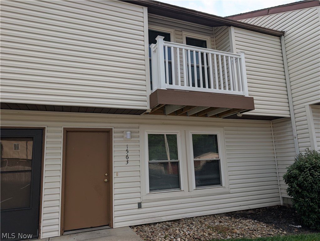 1563 Whitehall Boulevard Property Photo 7