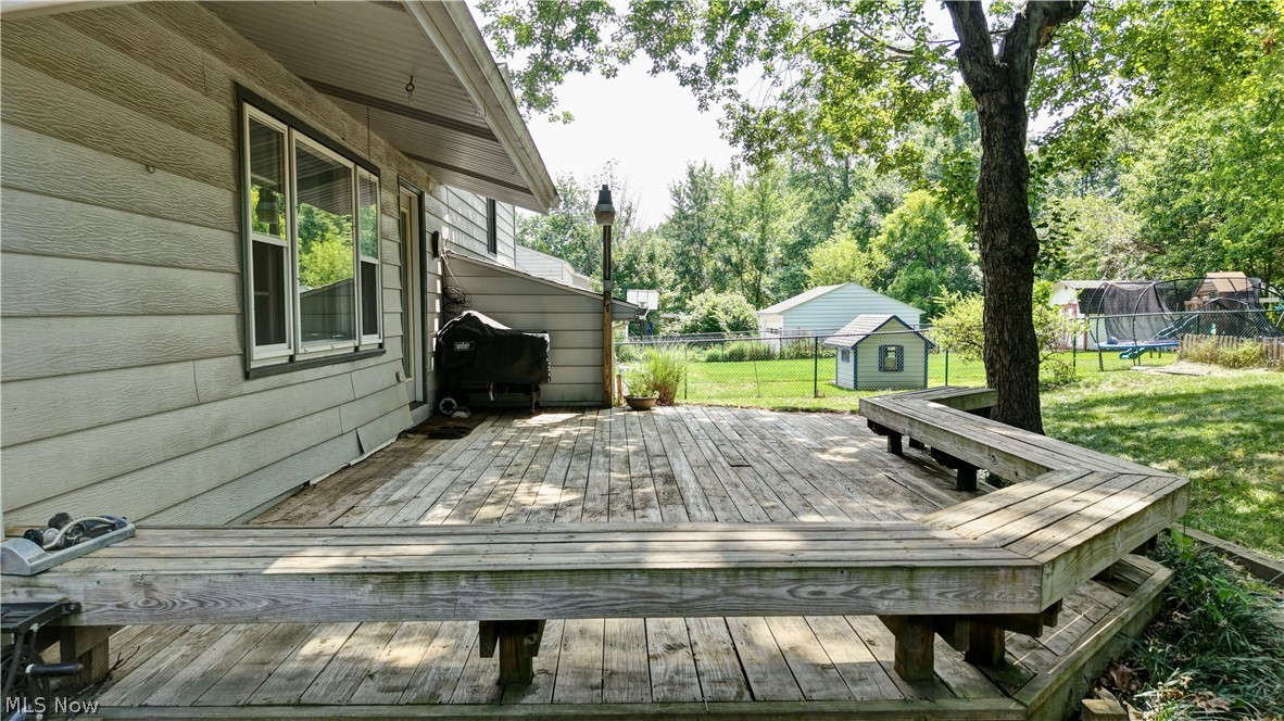 3136 Englewood Drive Property Photo 35