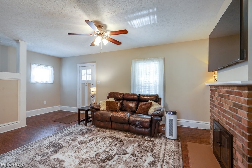 77 Devonshire Drive Property Photo 6