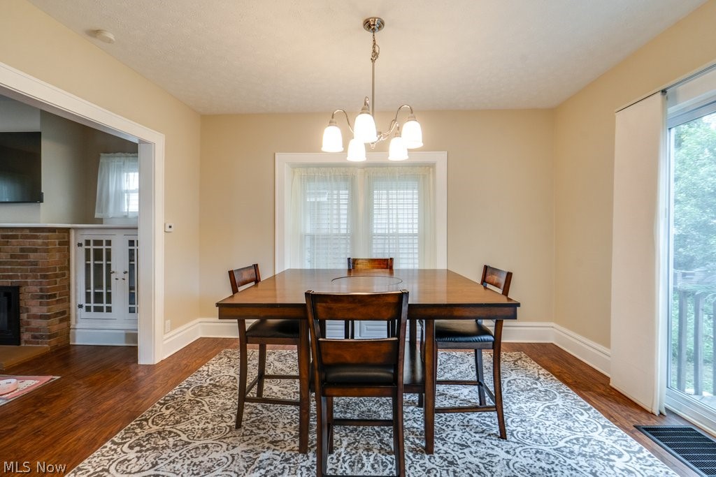 77 Devonshire Drive Property Photo 11