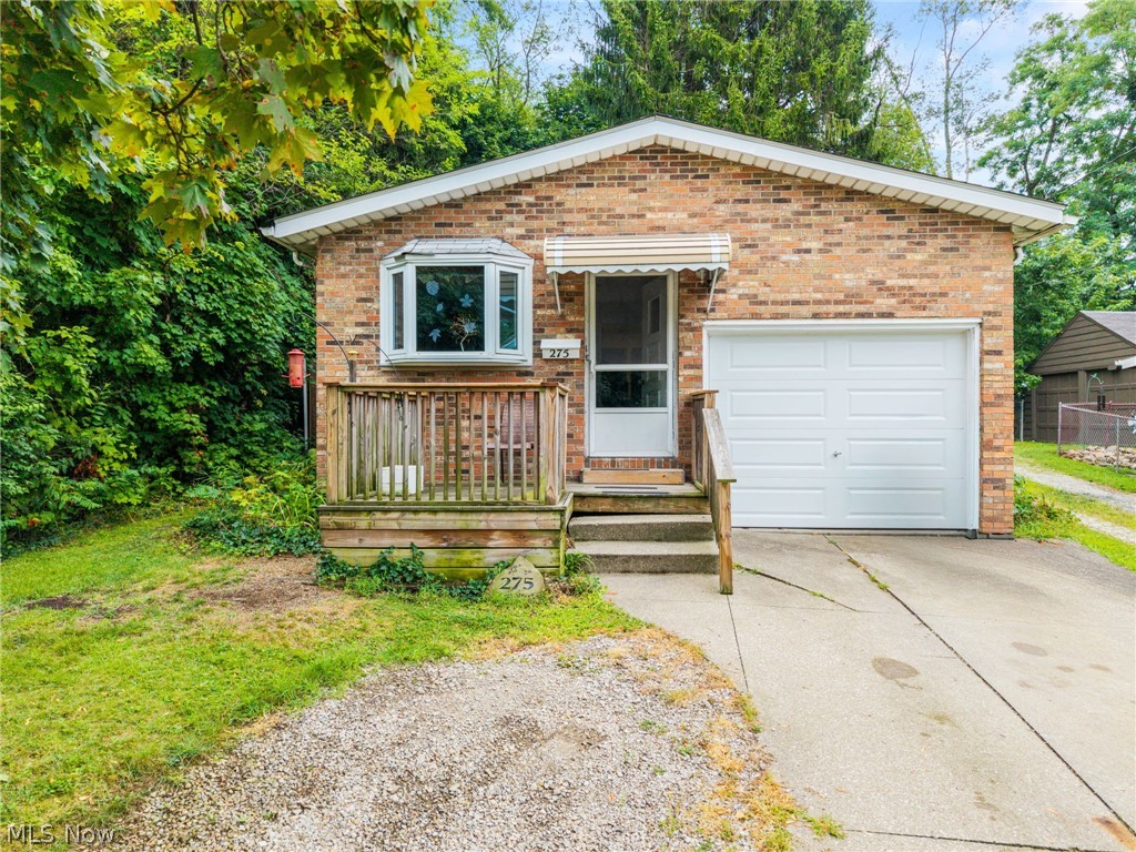 275 1st Street Property Photo 1