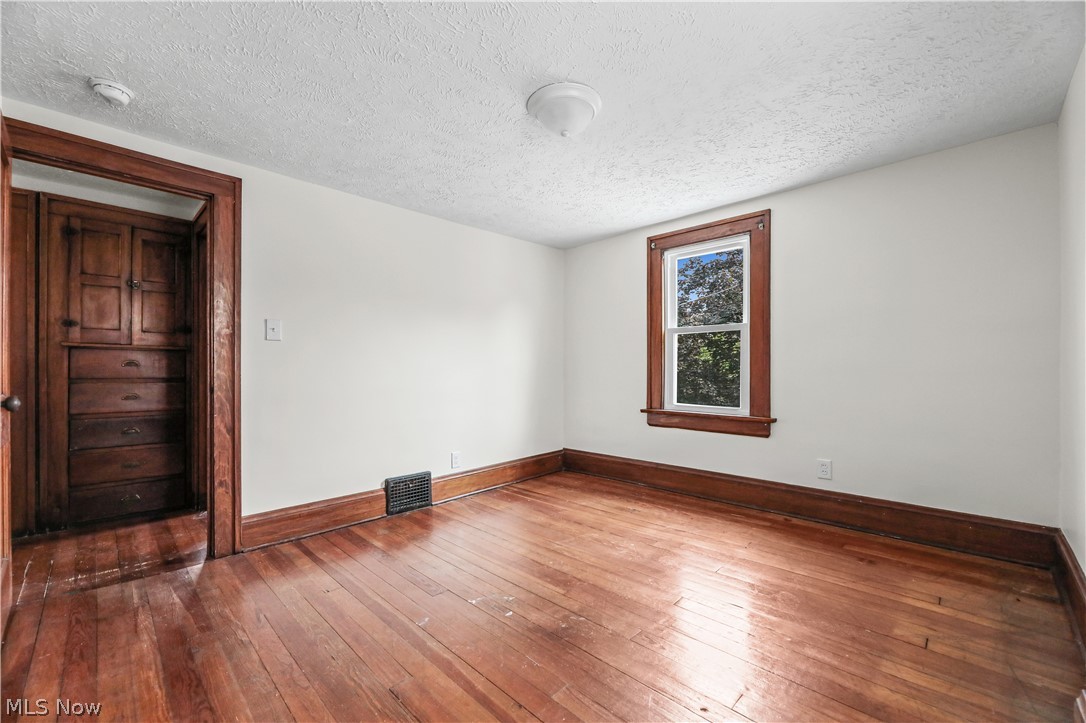 330 Cleveland Street Property Photo 13