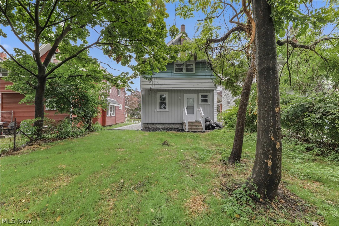 330 Cleveland Street Property Photo 23