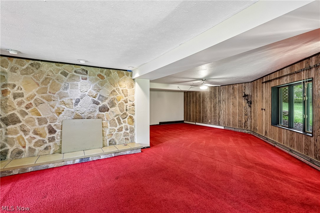9550 Olde 8 Road Property Photo 17