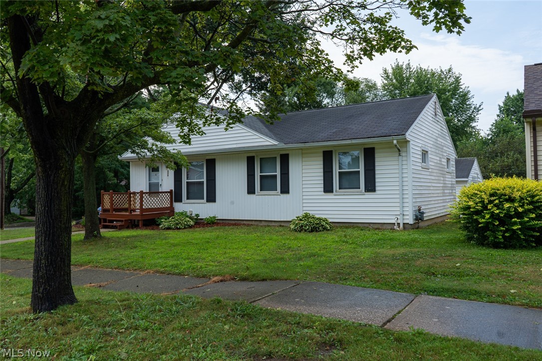 890 Independence Avenue Property Photo 2