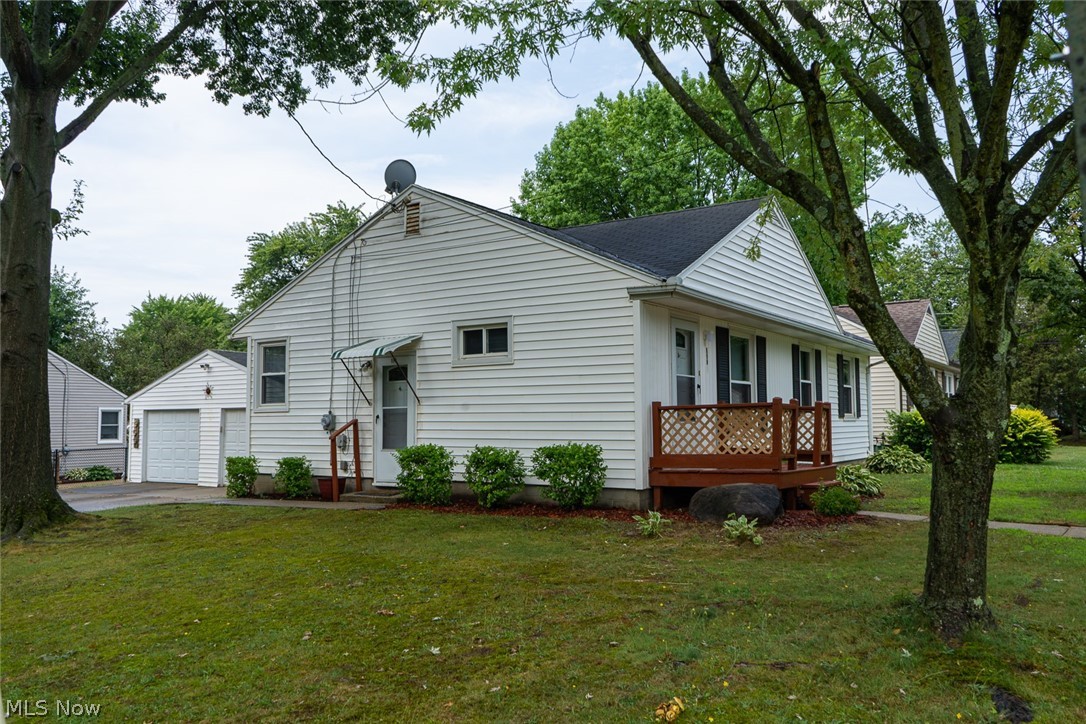 890 Independence Avenue Property Photo 16
