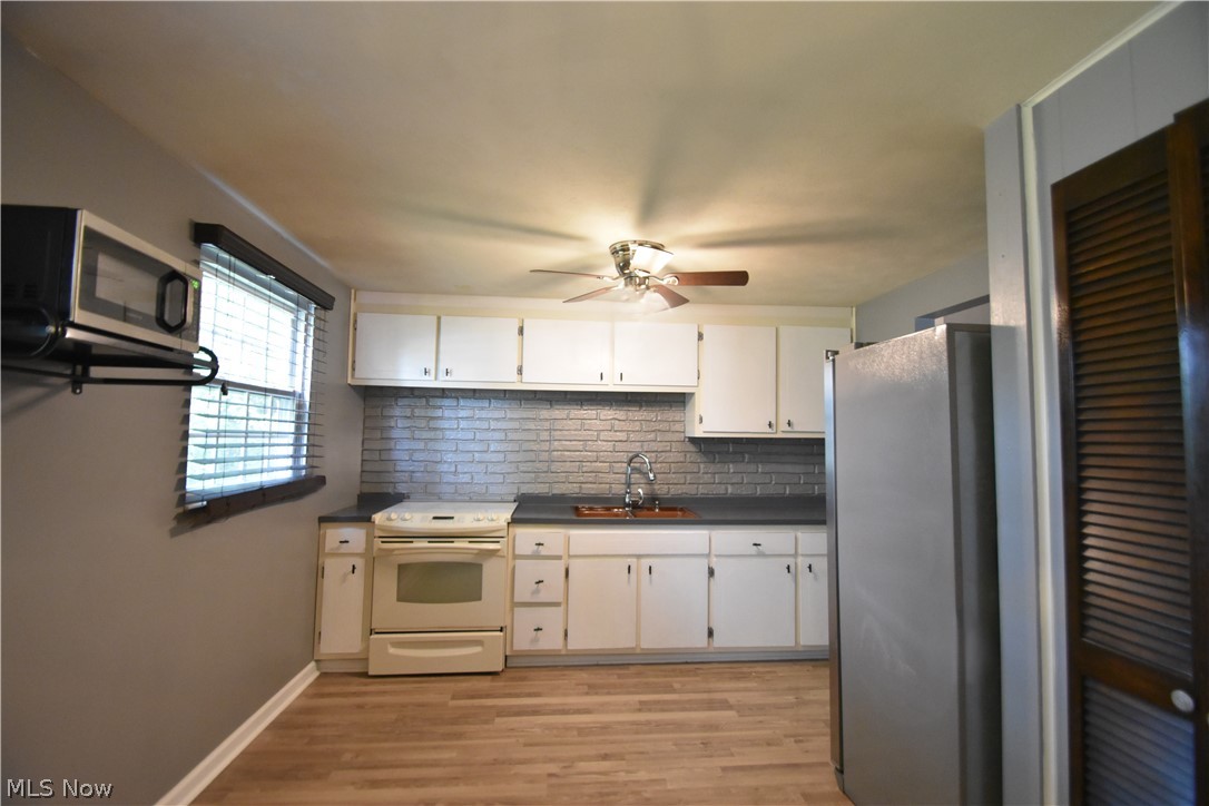 143 Camrose Drive Property Photo 8
