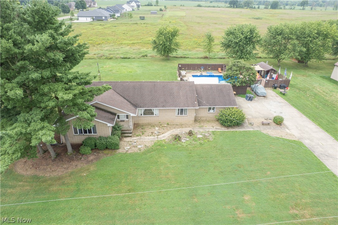 326 Airport Road NW