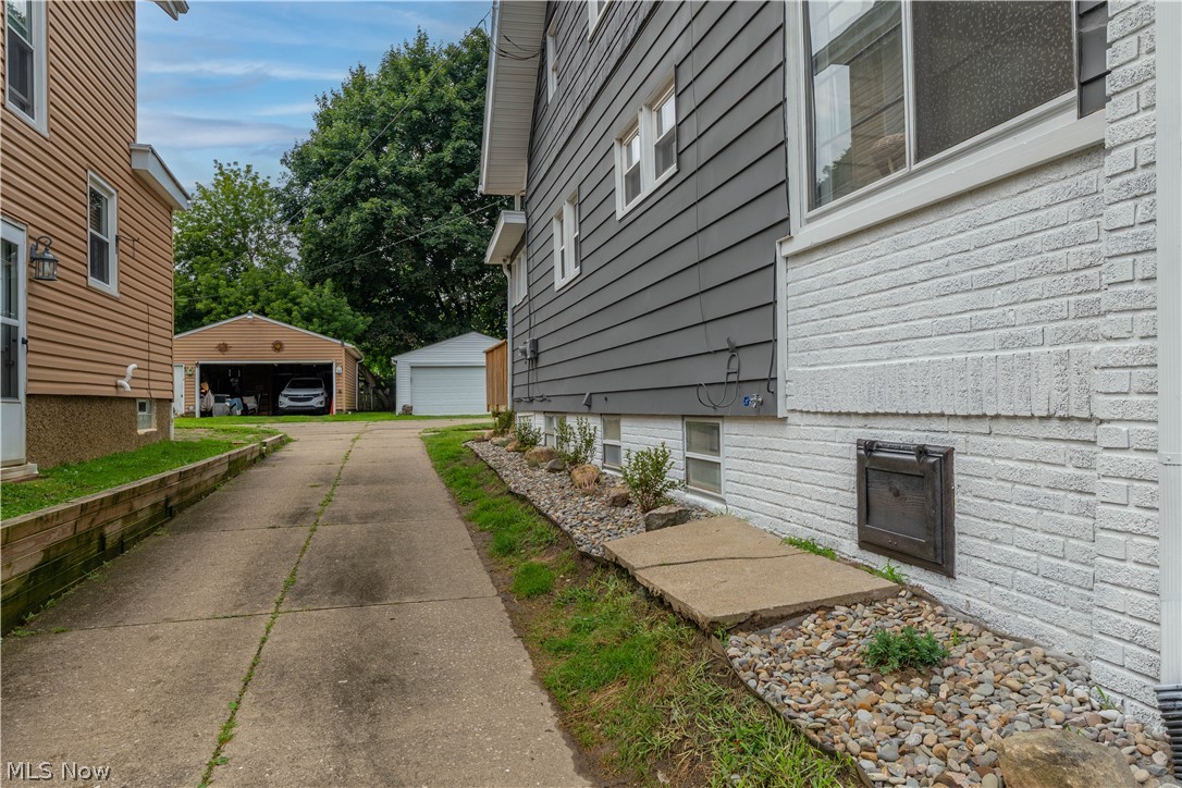 366 Palm Avenue Property Photo 4
