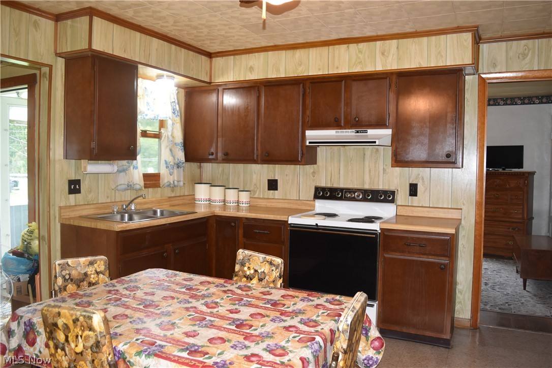 64 Township Rd 1098 Property Photo 2
