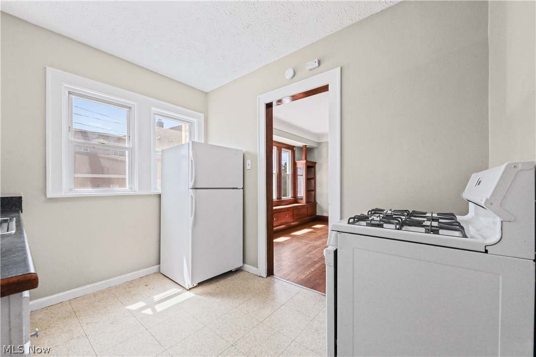 3477 Berea Road Property Photo 7