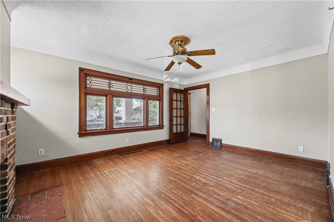 3477 Berea Road Property Photo 11