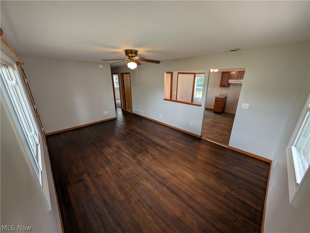 322 Pasadena Avenue Property Photo 3