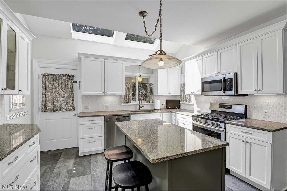 20771 Avalon Drive Property Photo 12