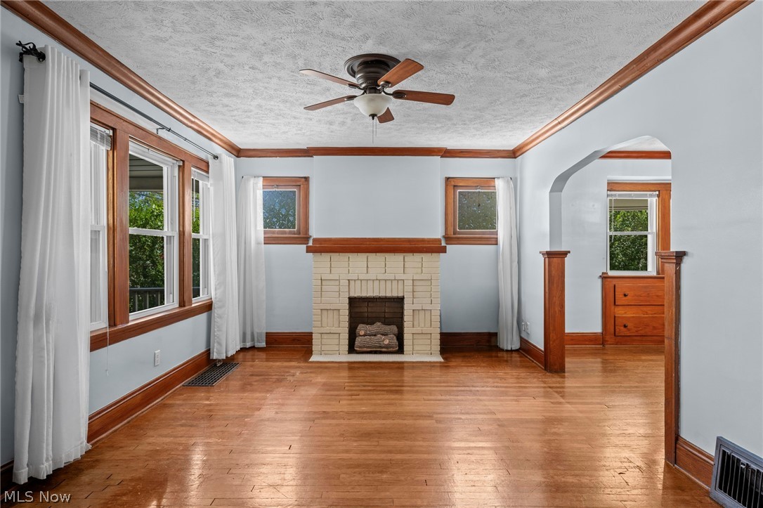 2318 Mogadore Road Property Photo 4