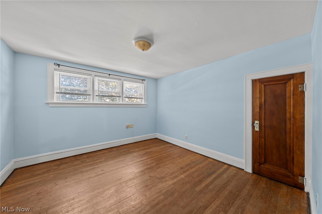 2318 Mogadore Road Property Photo 25