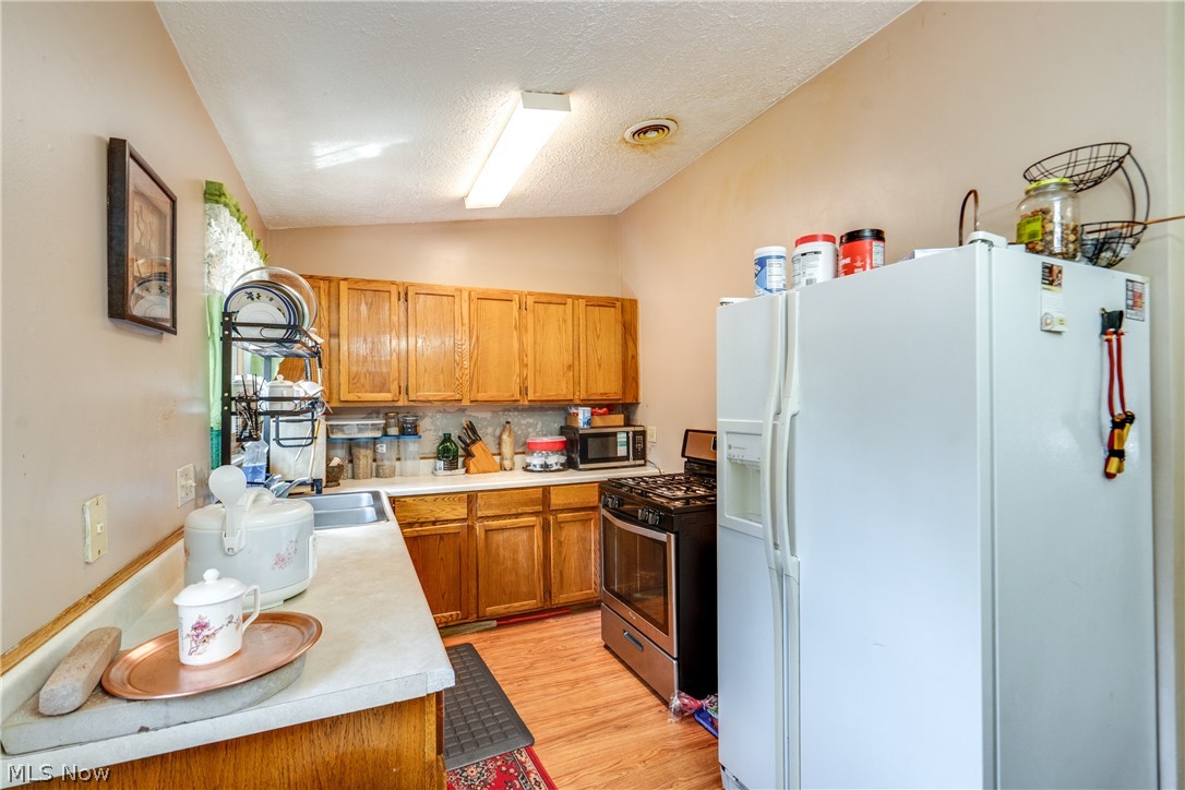 1637 Vicgross Avenue Property Photo 11