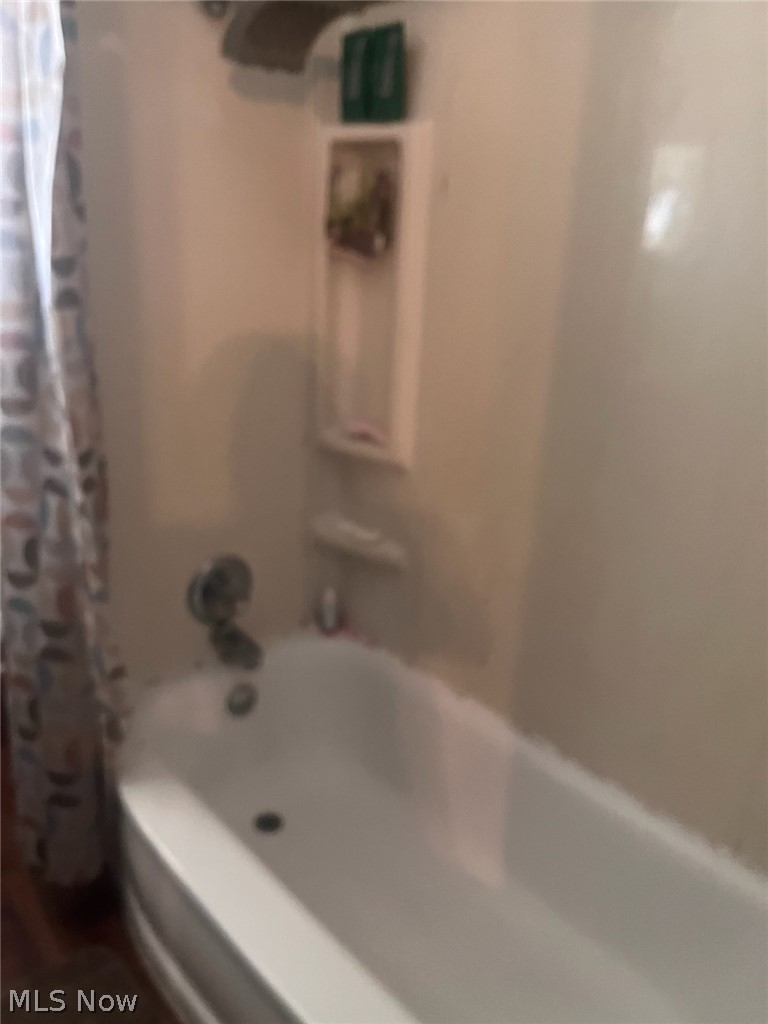 1000 Beacon Street Property Photo 18