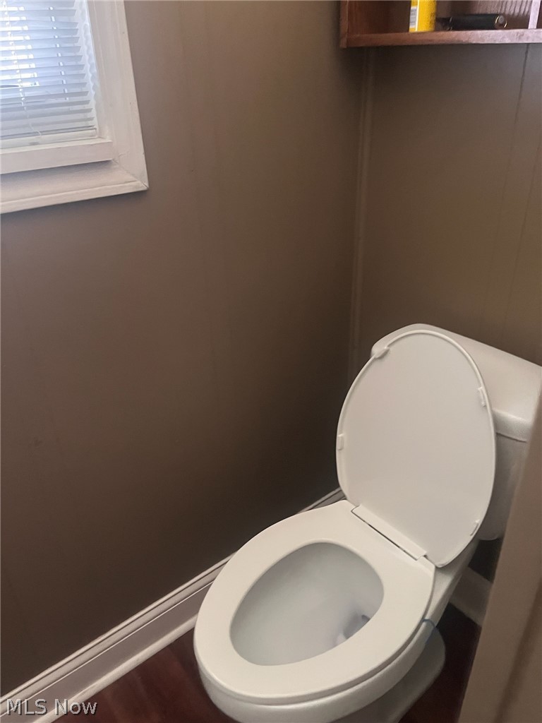 1000 Beacon Street Property Photo 19