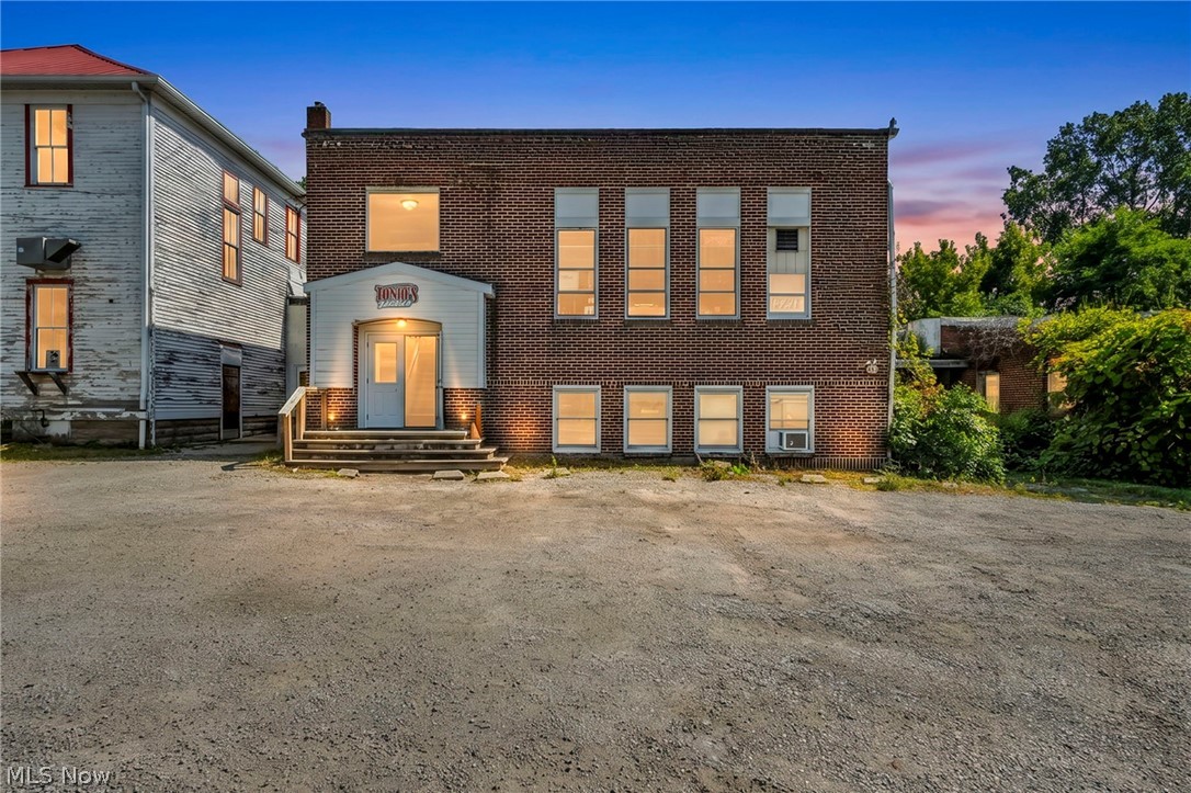 3940 Avon Lake Road
