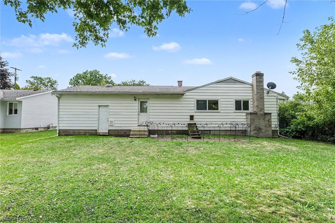 1313 E 29 Street Property Photo 3