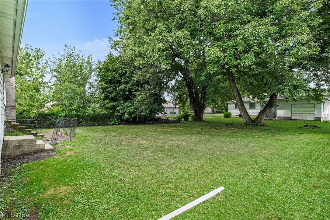 1313 E 29 Street Property Photo 5
