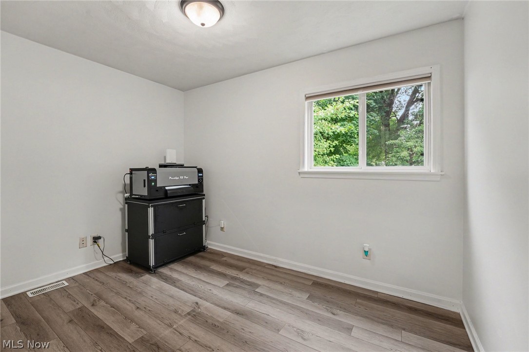 1313 E 29 Street Property Photo 19
