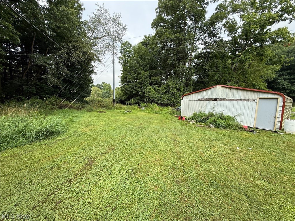 1027 Township Road 3475 Property Photo 7