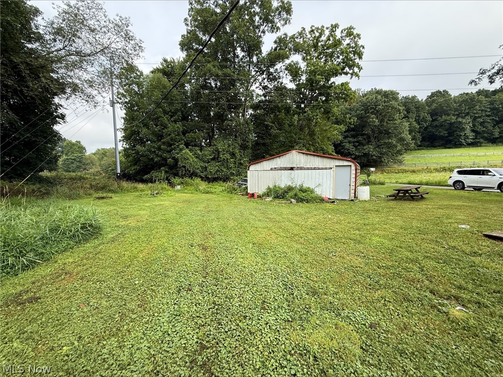 1027 Township Road 3475 Property Photo 10
