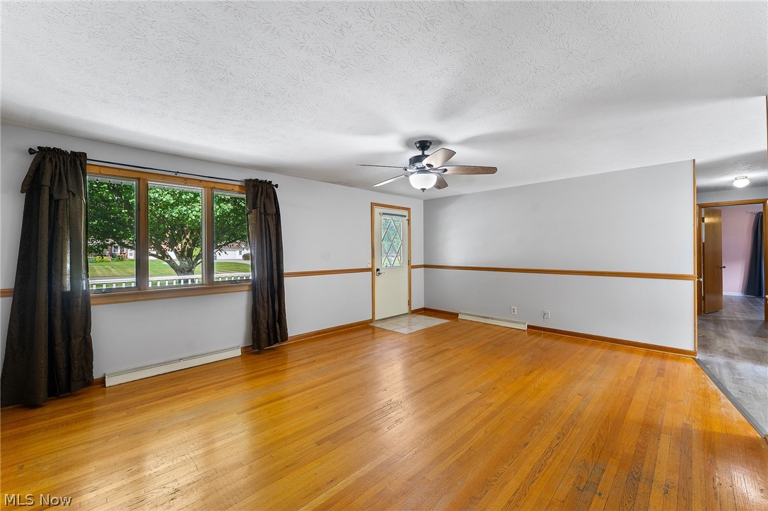 695 S 15th Street Property Photo 6