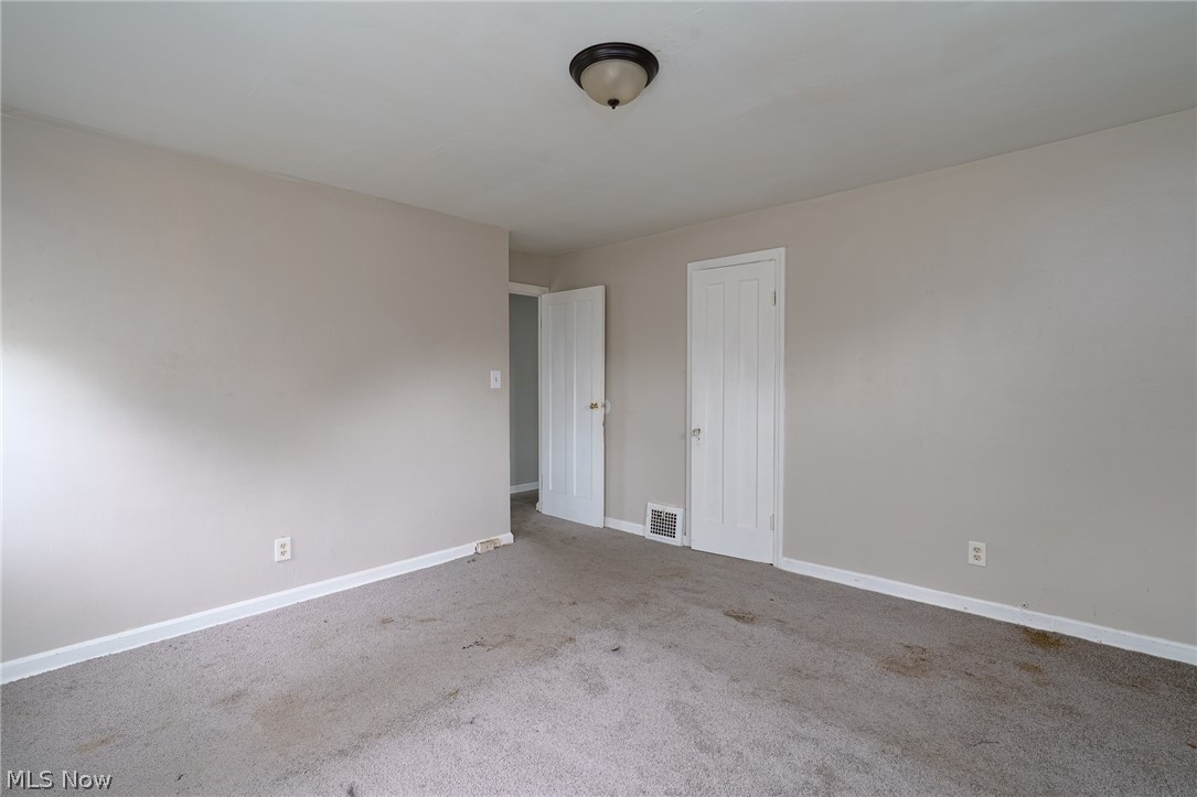 4212 E 147th Street Property Photo 12