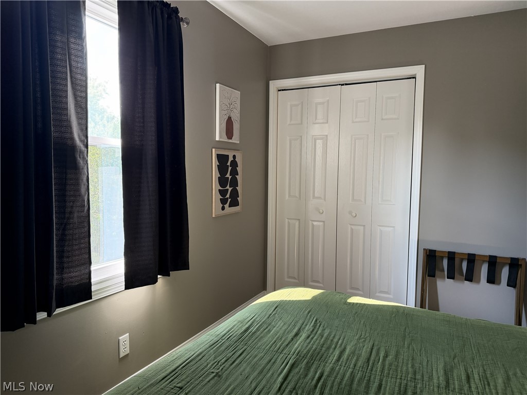 907 Glenview Drive Property Photo 35